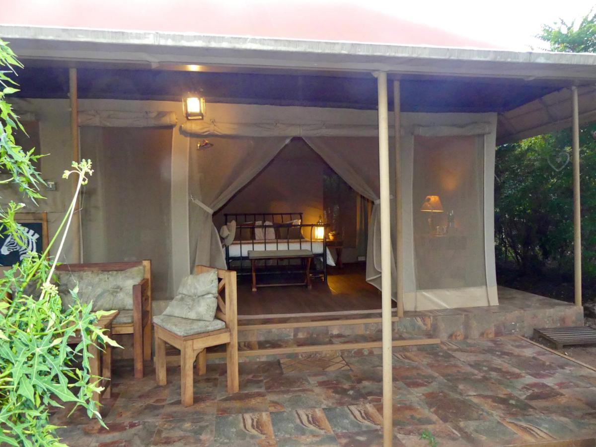 Hotel Ikweta Safari Camp Maua Esterno foto