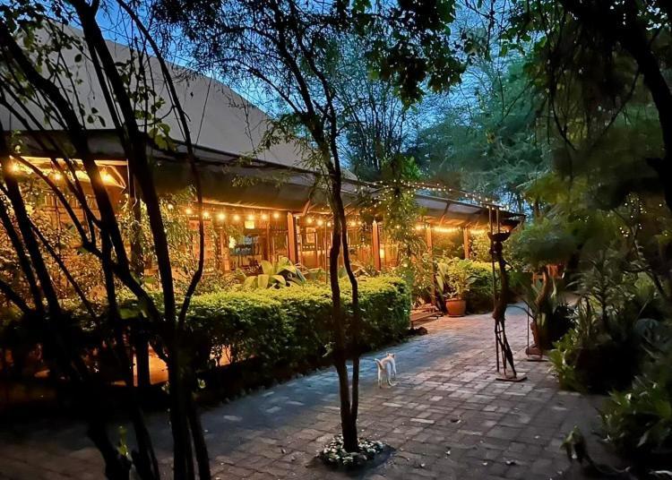 Hotel Ikweta Safari Camp Maua Esterno foto