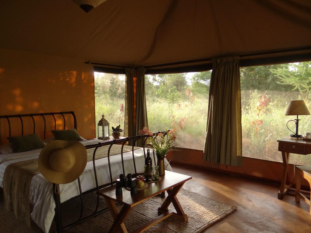 Hotel Ikweta Safari Camp Maua Esterno foto